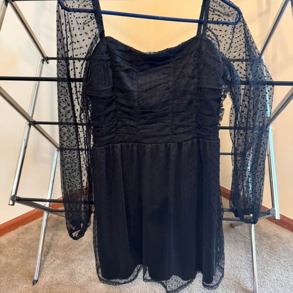 Elegant Black Long Sleeve Dress
